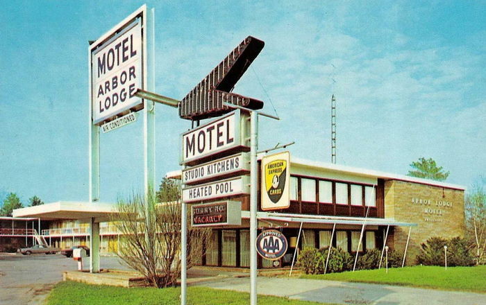 Arbor Lodge Motel - Old Postcard (newer photo)